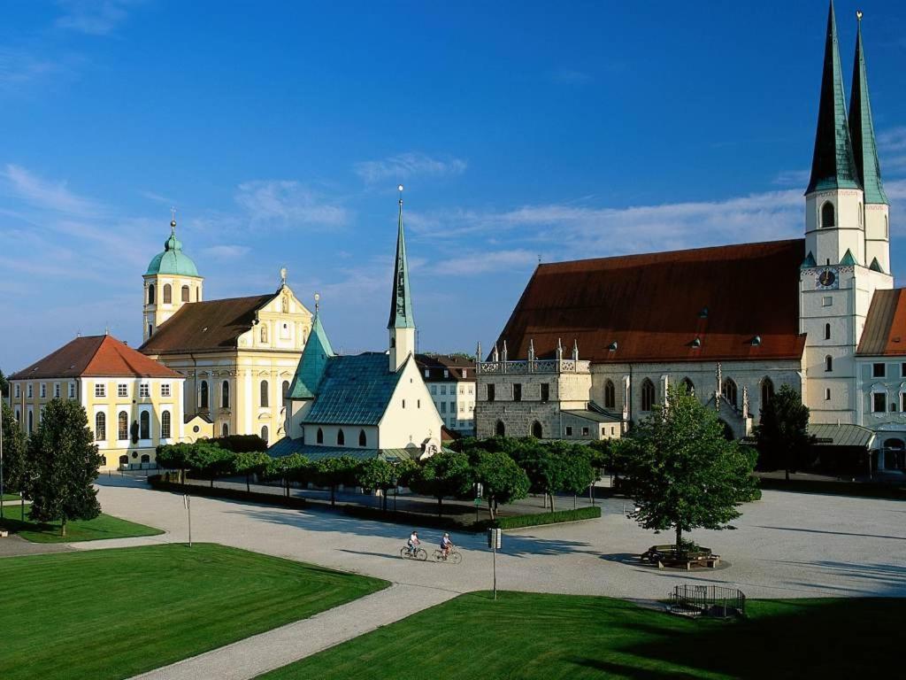 Apartamento Wohnen Am Bach Haiming Exterior foto
