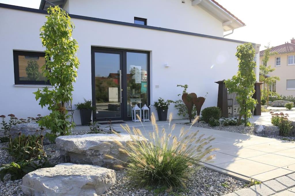 Apartamento Wohnen Am Bach Haiming Exterior foto